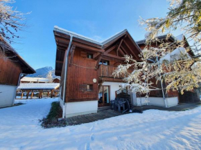 Cascades, 3 bedroom chalet with shared pool.